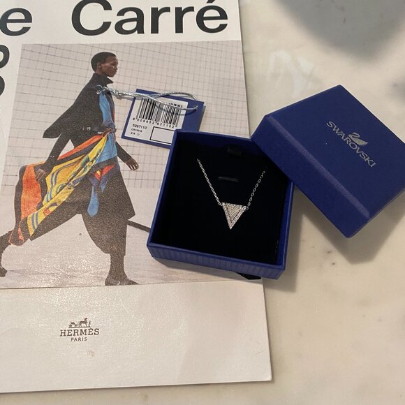 Swarovski Versatile Triangle Pendant Necklace - Picture 1 of 4